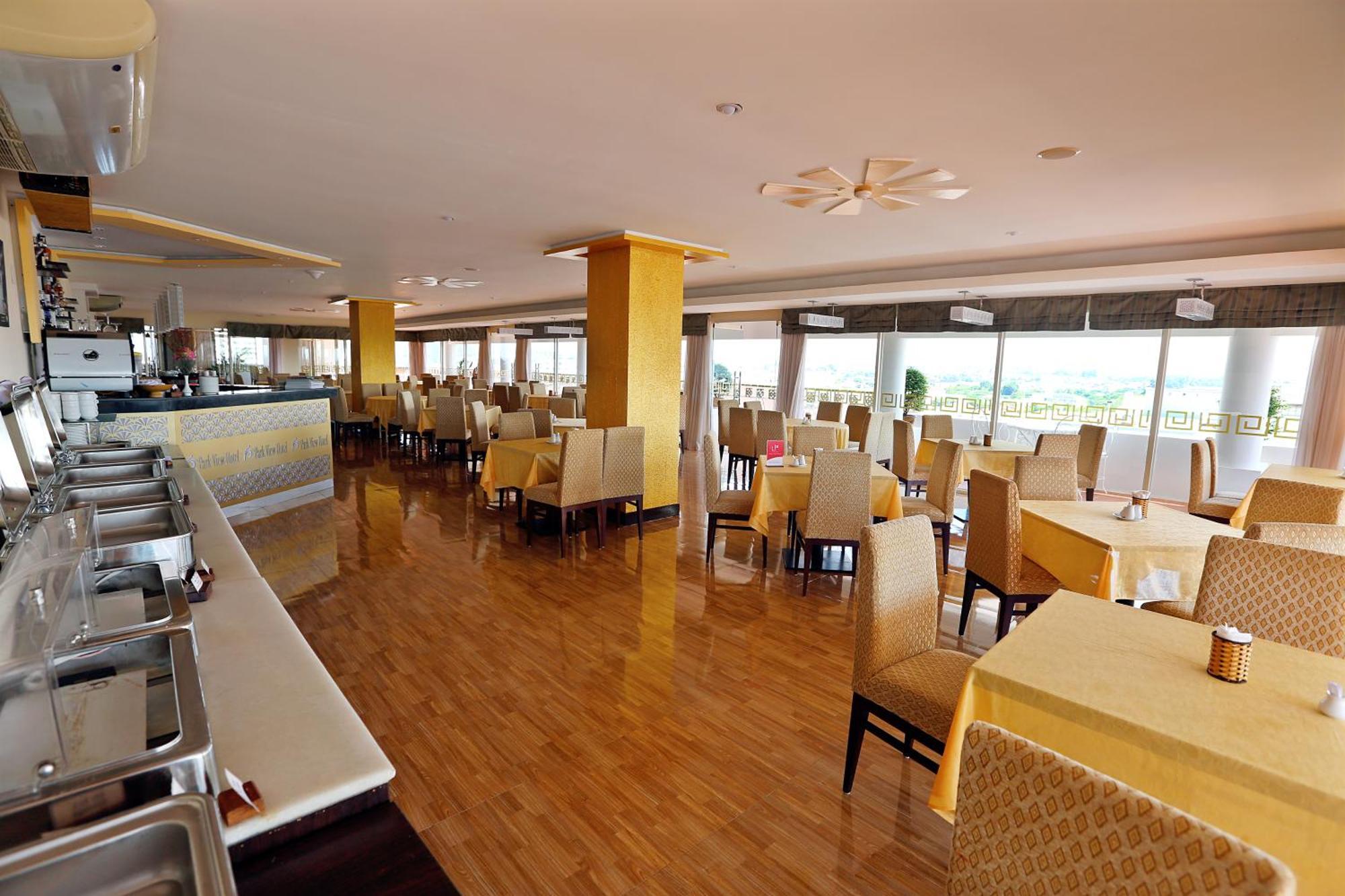 Park View Hotel Hue Esterno foto