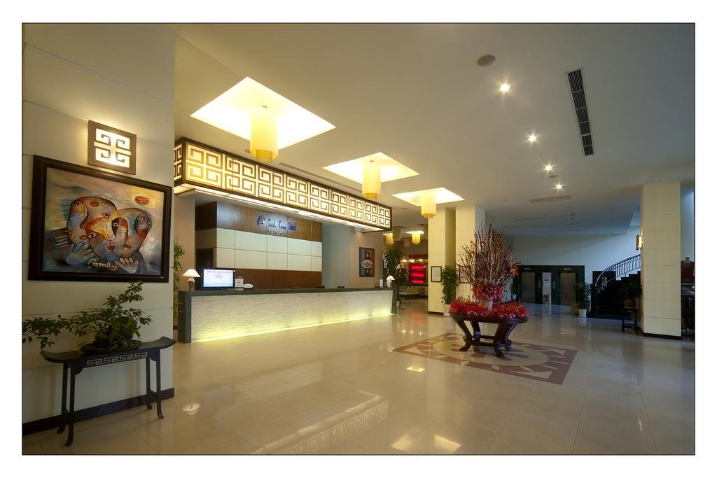 Park View Hotel Hue Esterno foto