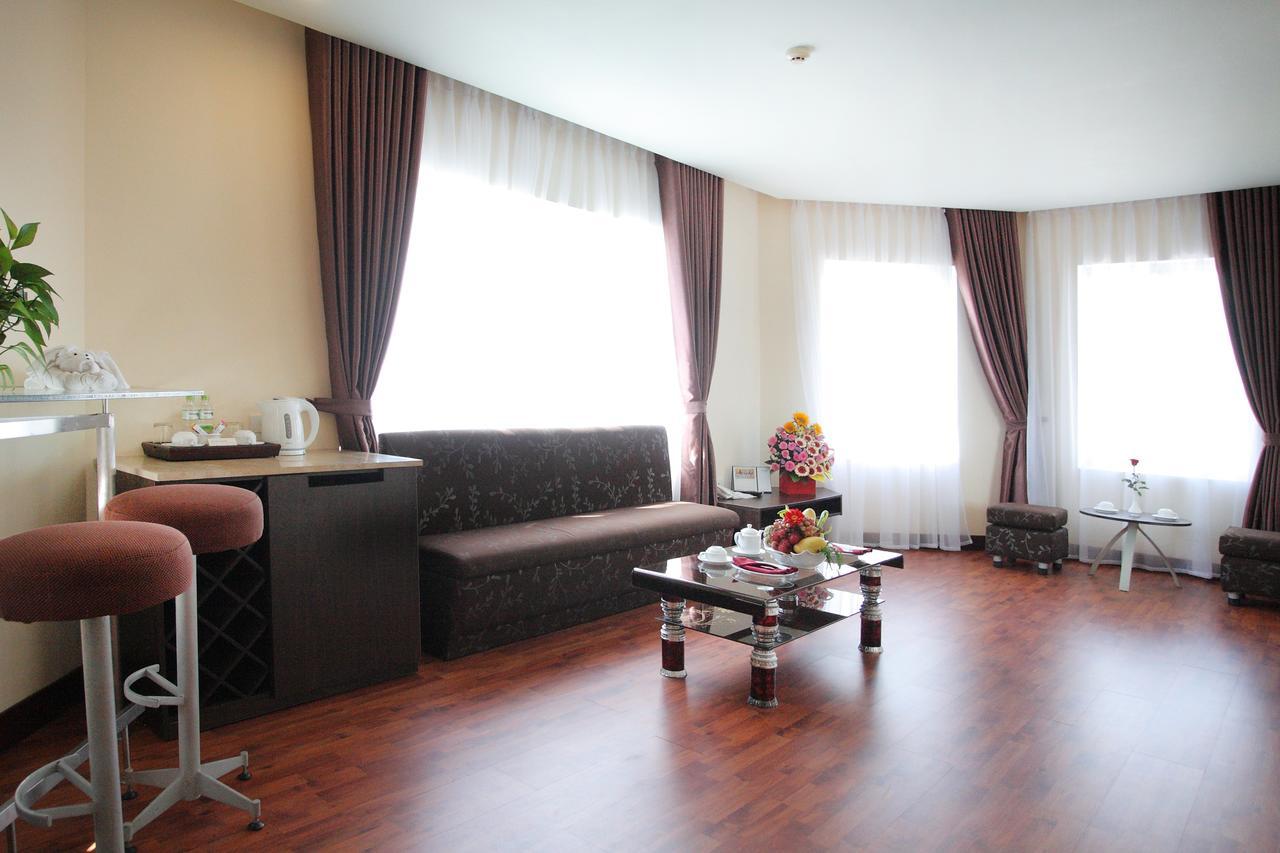 Park View Hotel Hue Esterno foto