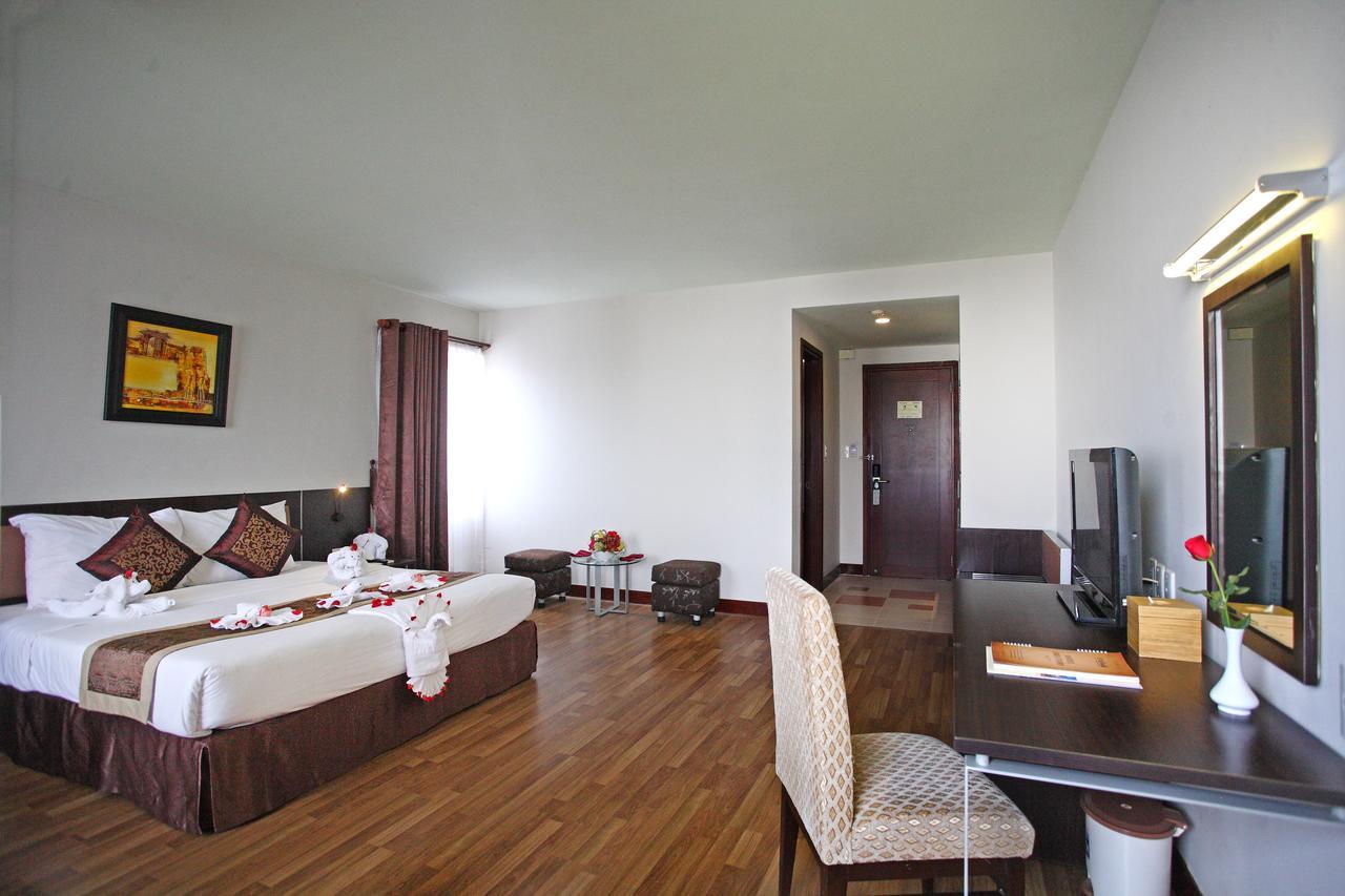 Park View Hotel Hue Esterno foto