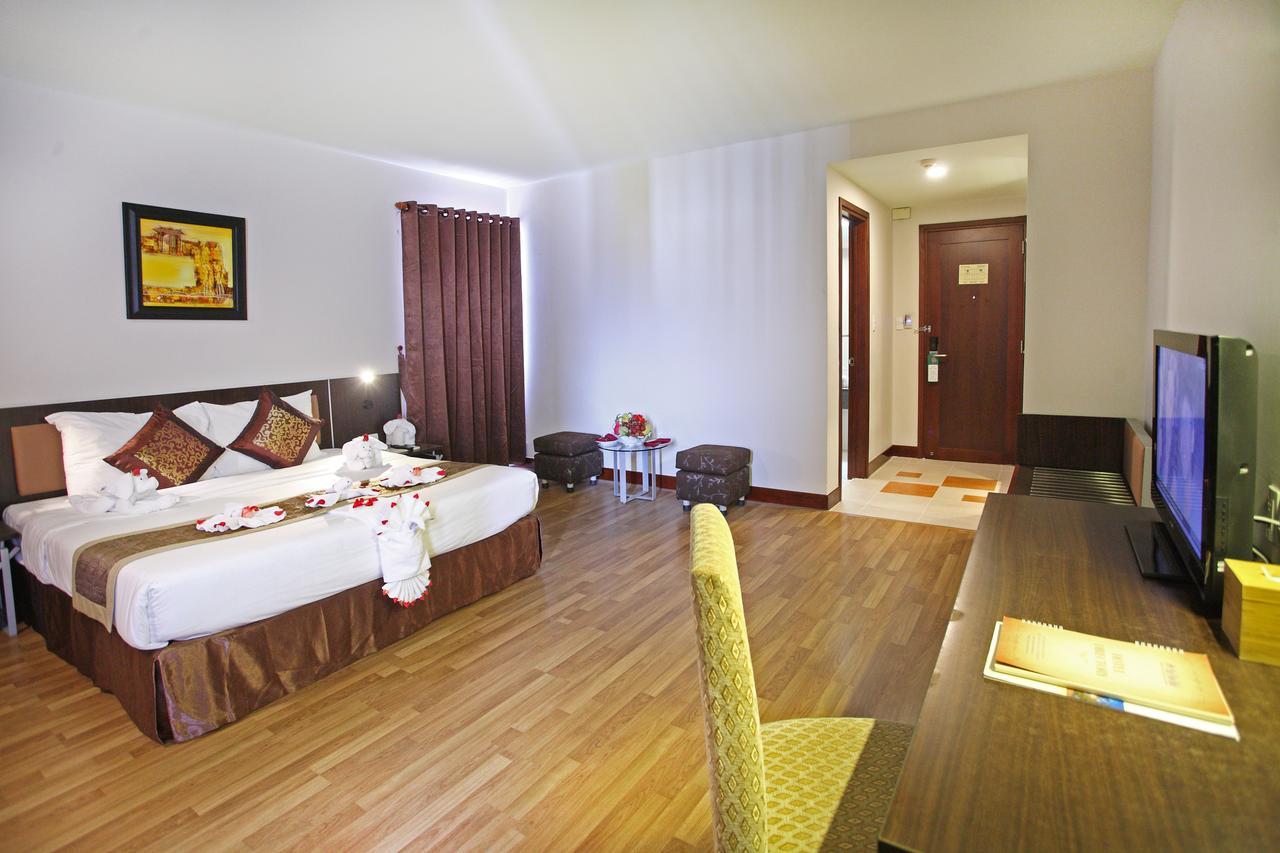 Park View Hotel Hue Esterno foto